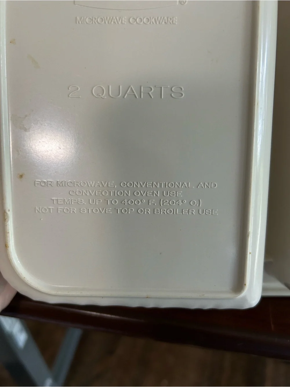 Rubbermaid White Covered Divided Microwave Dish with Clear Lid, regular oven,too